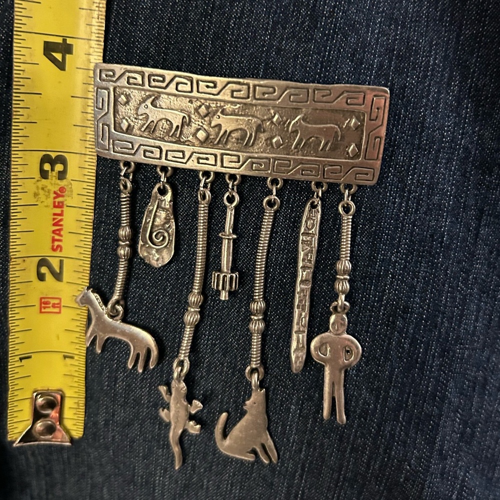 Charm Brooch Southwestern Theme; Pewter; 80s Vintage - Picture 6 of 7